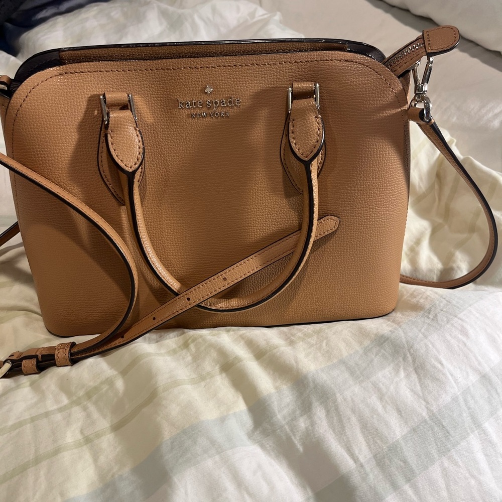 Kate Spade Crossbody Bag in Tan or Camel color